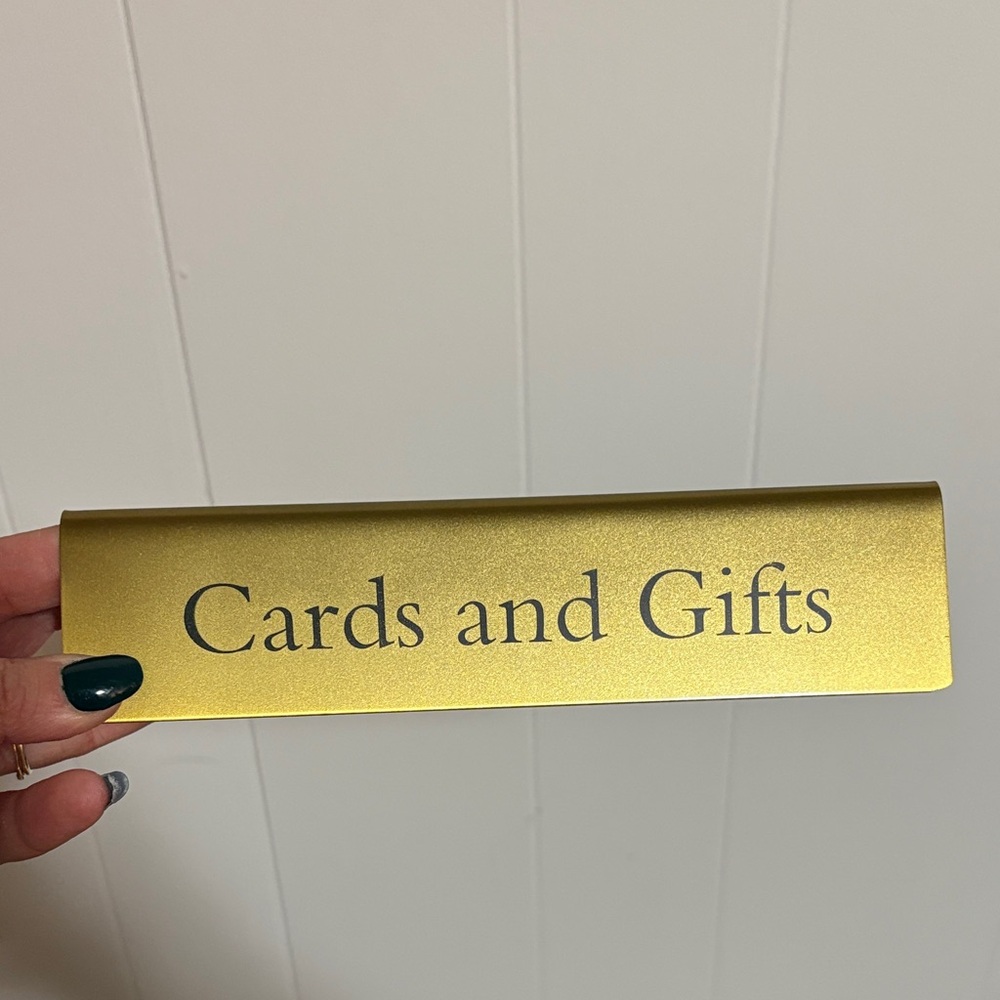 Gold 'Cards and Gifts' Sign